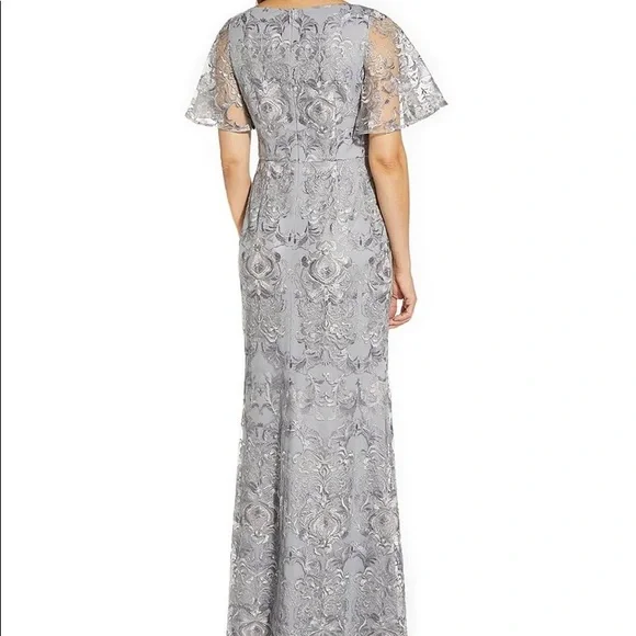 Adrianna Papell | Dresses | Adrianna Papell Embroidered Mermaid Gown |  Poshmark